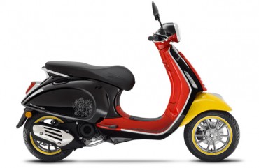 Vespa Primavera 50 Disney Mickey Mouse Edition